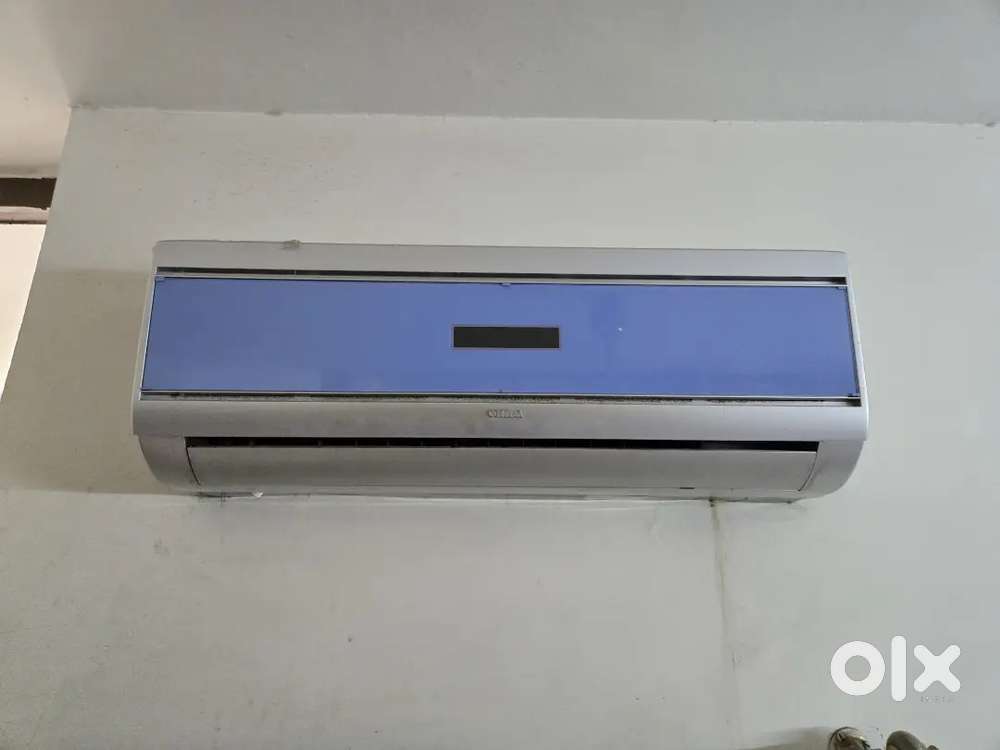 Split AC 1 TON