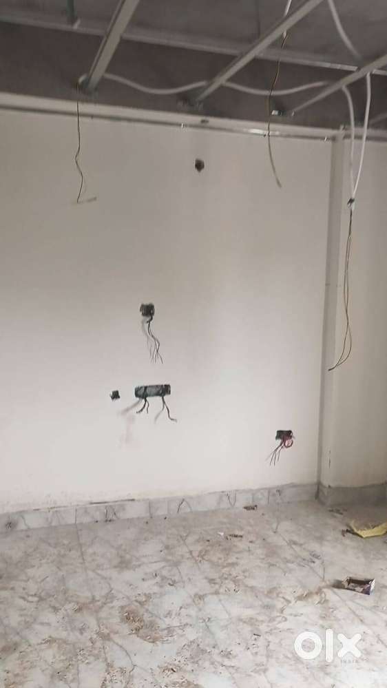SEMI GATED  FLATS IN MADHURAWADA