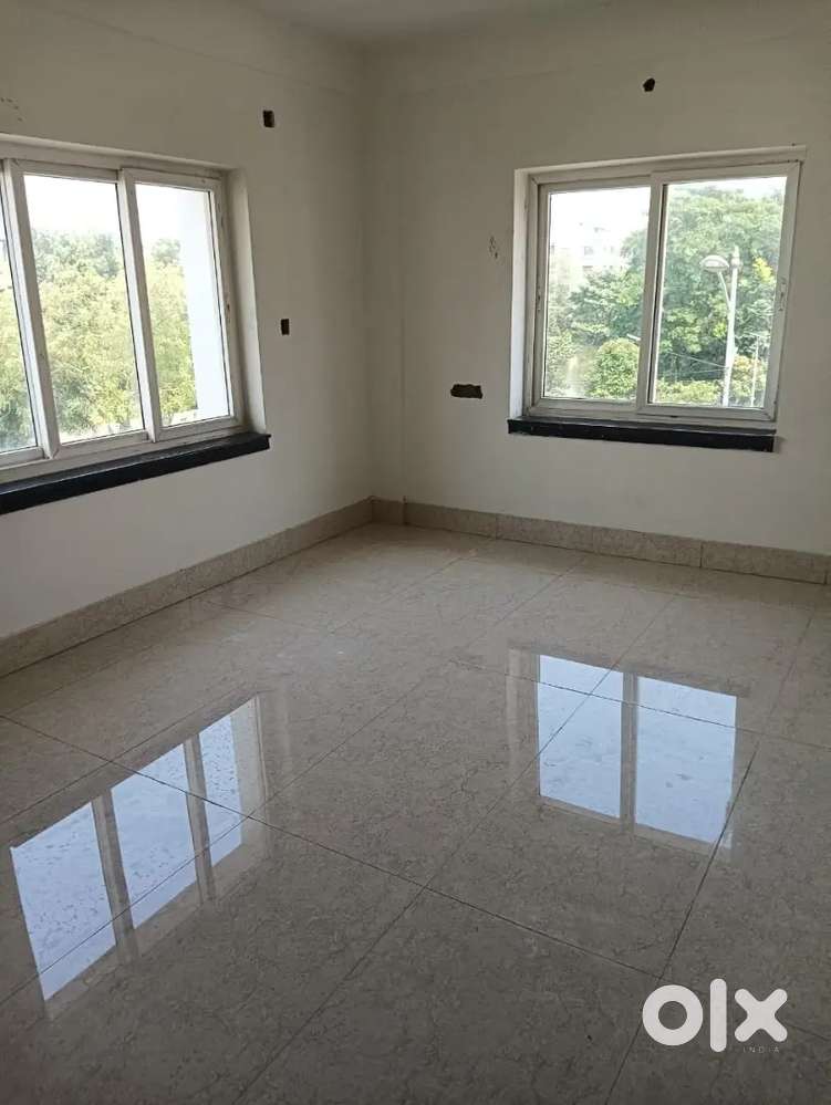 G+4 building for nursing home/Diagonastic/old age home available Rent