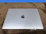 M1 Chipset 8GB Ram 512GB SSD Touchbar 13Inch Display Apple Macbook Pro