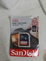 SanDisk 32 gb SD Card and Camera Card