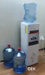 Water dispensing machine