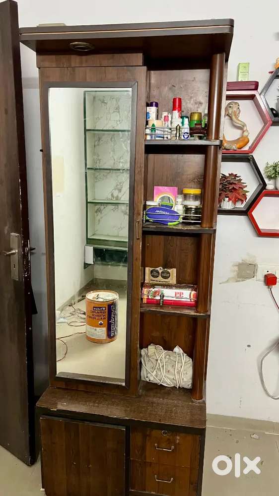 Dressing table for sale