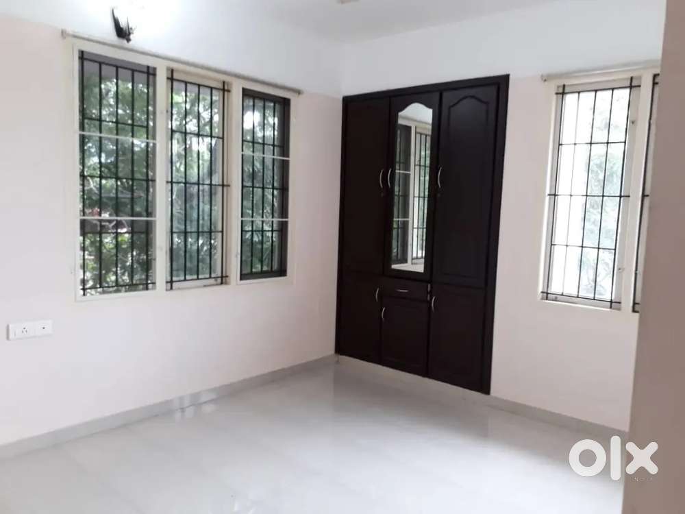 3 BHK 1st Floor Car Parking House for Rent at Aksharaveedhi, Pettah