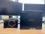 Fujifilm X-T4 Body Silver Digital camera Mirrorless Used