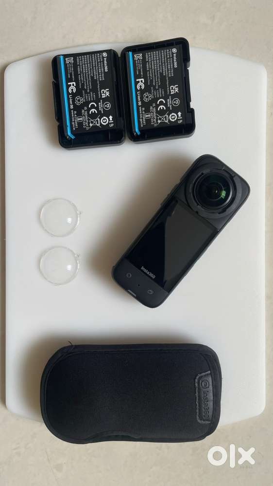 Insta360 X3 with Extra Battery & Removeable Lens Guard