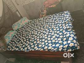 Bed (4 by 6), sokesh , dressing table  in good quality