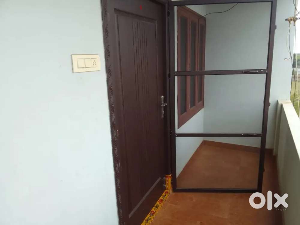 2 BHk  for rent @ 2nd floor - near rainbow school, Dhanalakshmipuram