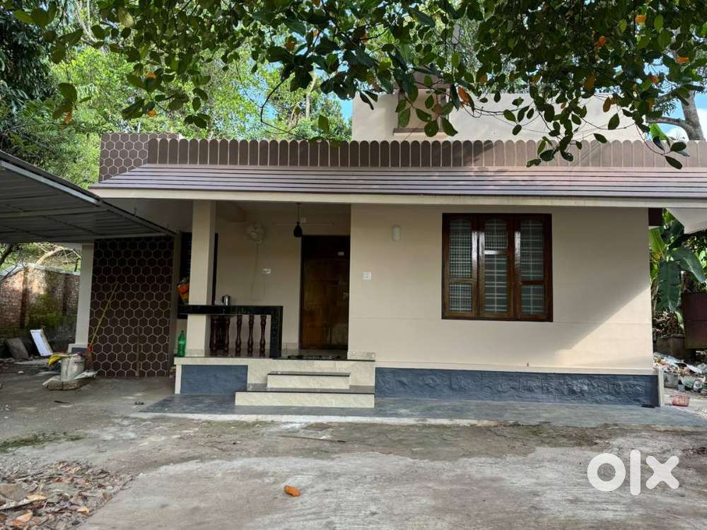 2BHK Independent house near Nalanchira