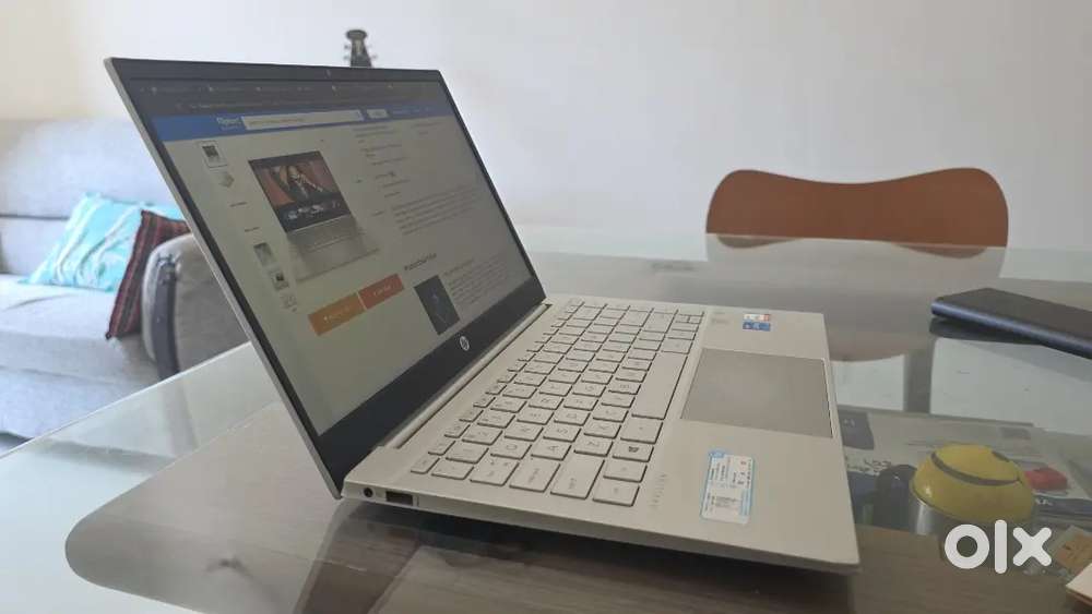 (Price negotiable) HP Pavilion. Best 2k picture quality laptop market.