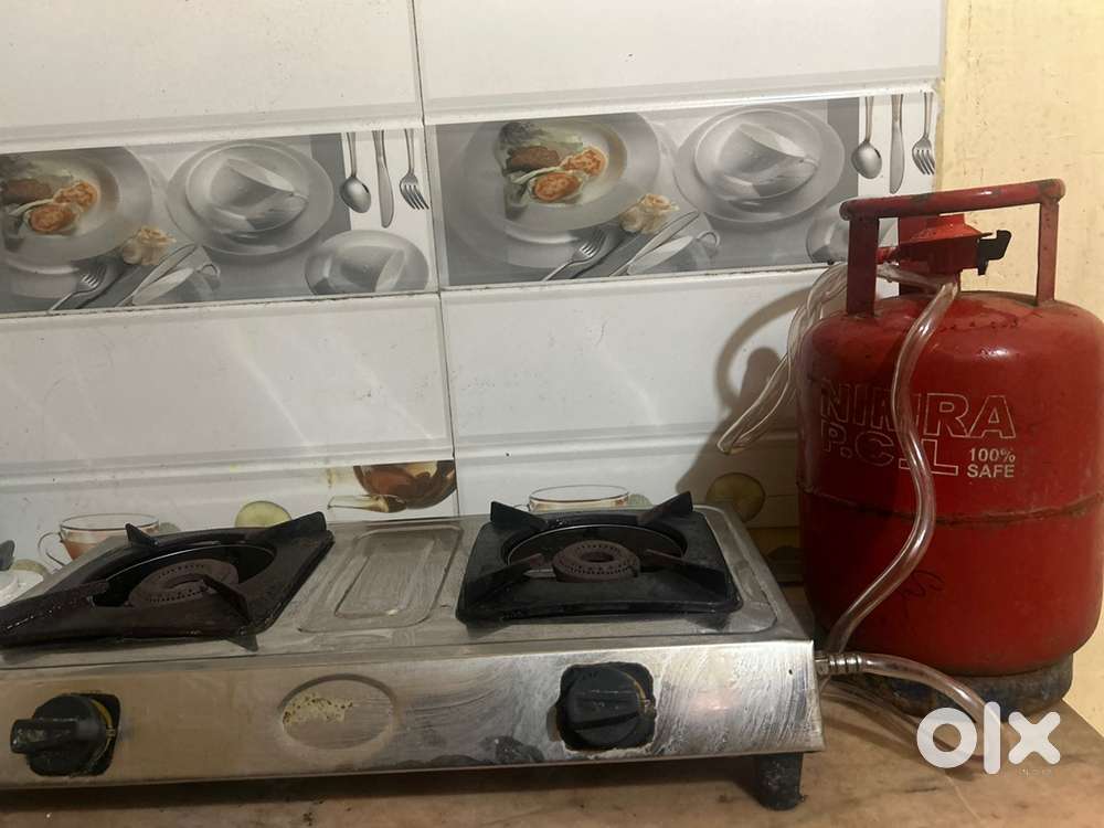Two stove gas with 4 kg cylinder in good condition