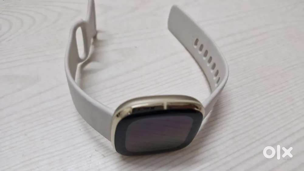 Fit Bit smart watch - Sense