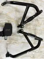 Yamaha MT-15 Crash Guard with Footrest – Good Condition