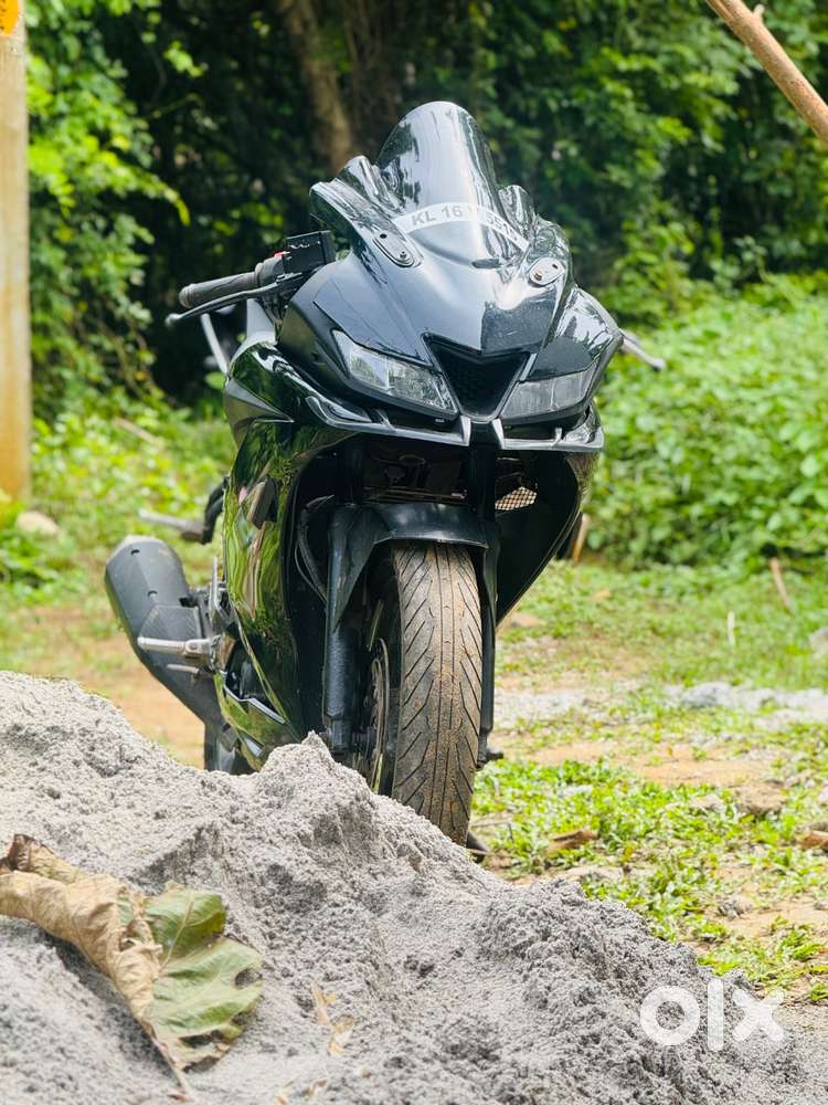Yamaha R15 v3 2019