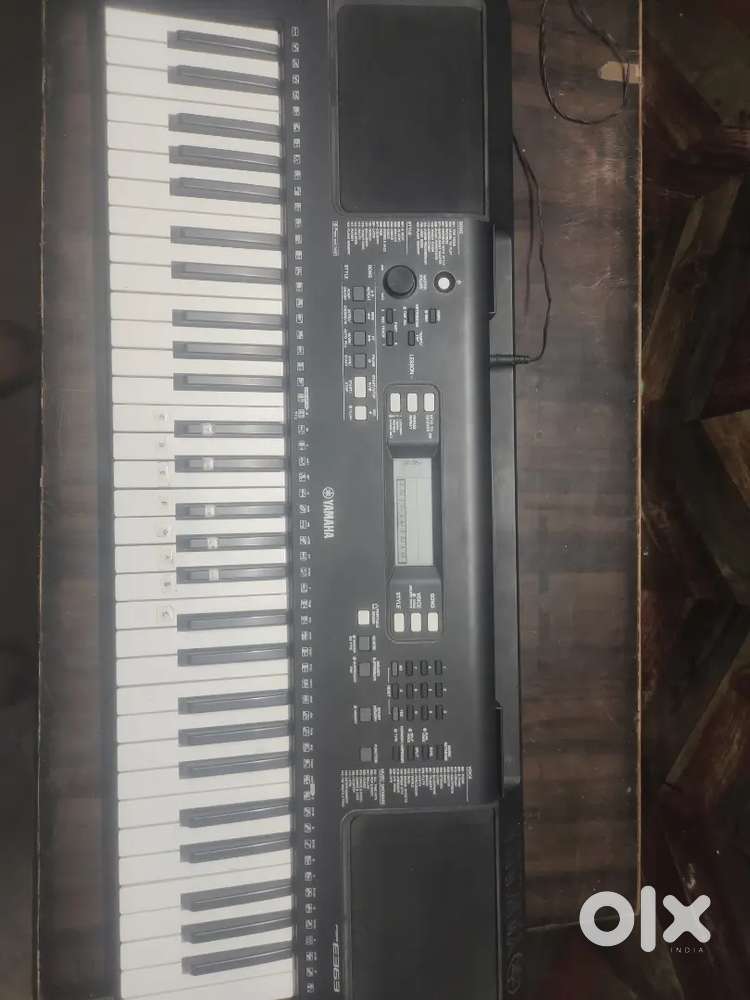 Yamaha PSR E363
