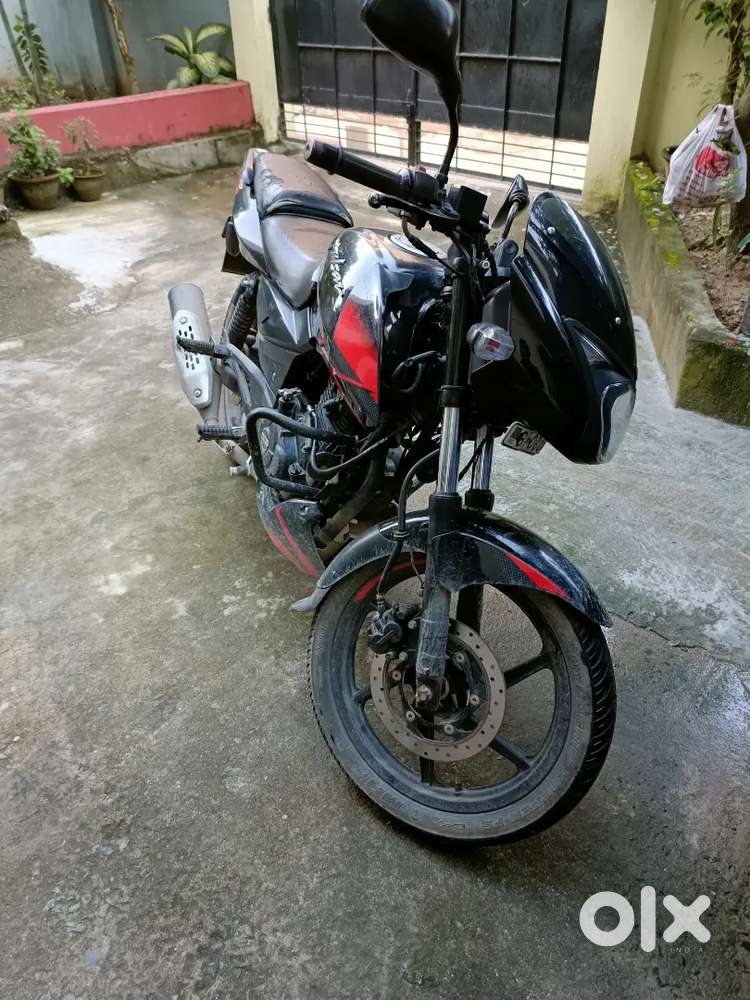 Pulsar 150