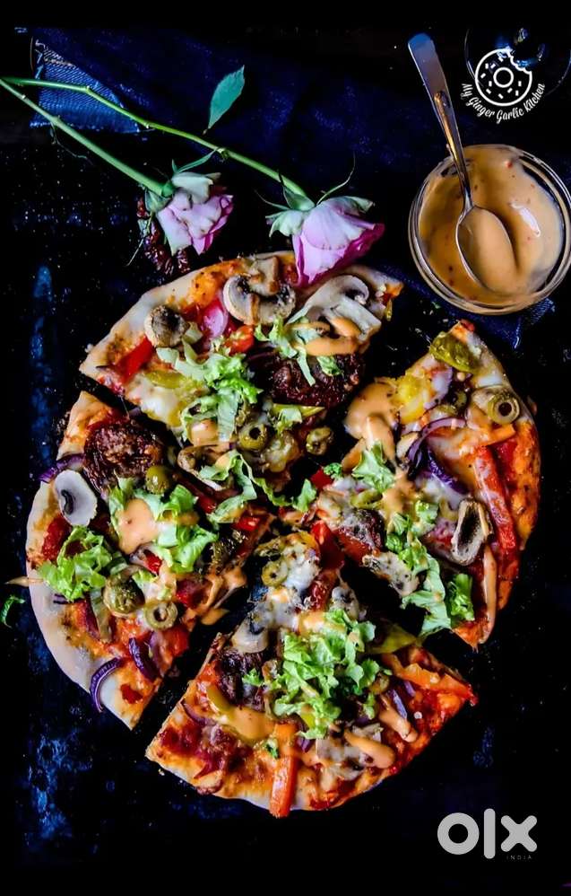 We are looking for pizza delivery person for dominos ¹⁸