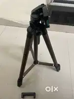 Camera Tripod + Camera Cleaning Kit – Excellent Condition