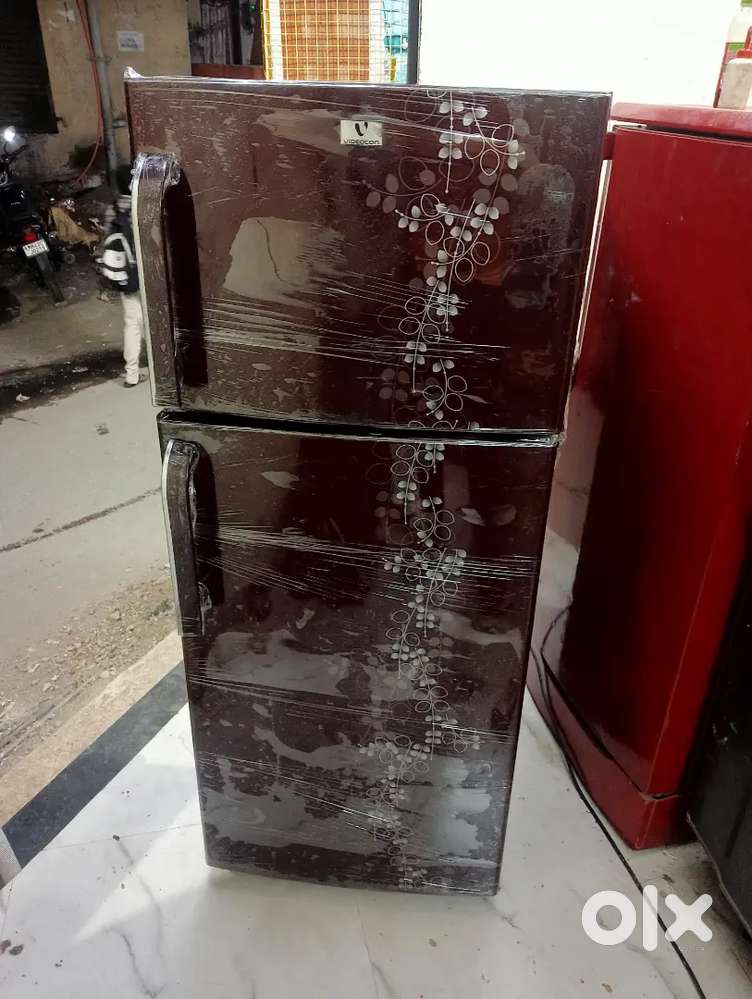 Videocon dubol door fridge 190 litters