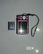 Nikon Coolpix S220 with original Nikon Battery