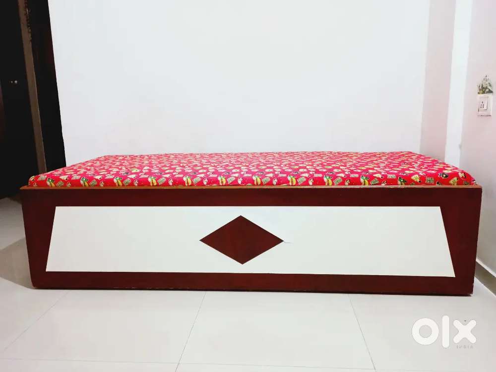 With Storage Heavy Quality Diwan/ Bed, Hurry up