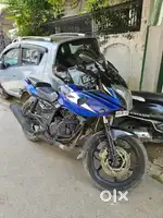 Pulsar 220 for sale in perfect condition