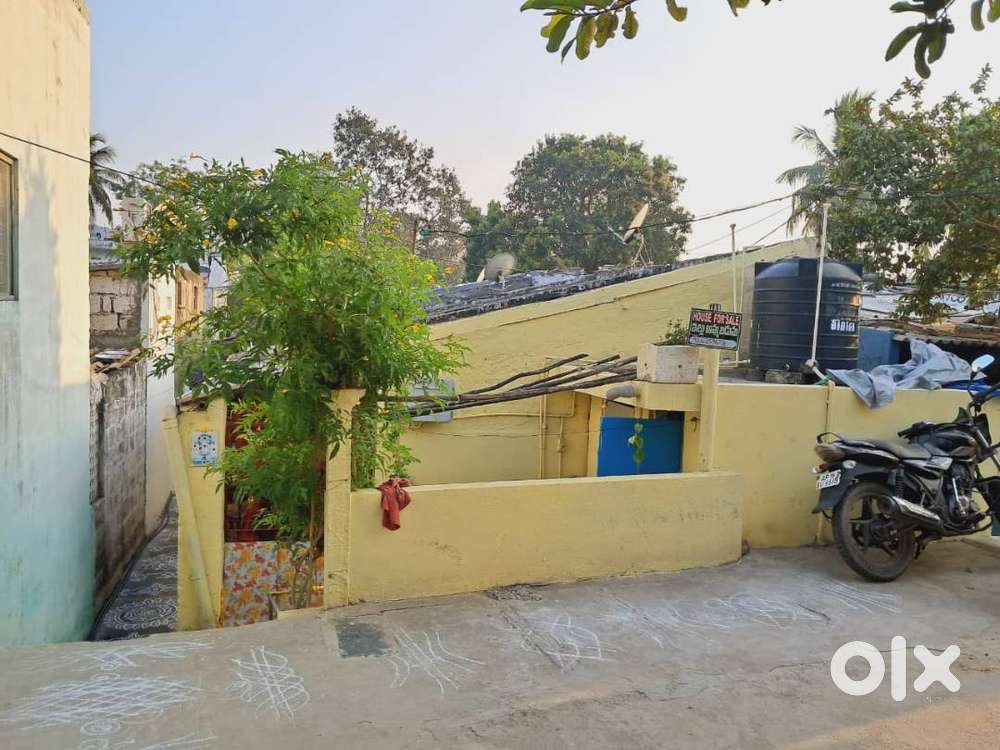 East Facing - Urgent Sale Independent house center of city vijayawada