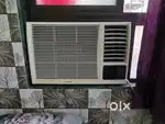 Hitachi AC 1 ton