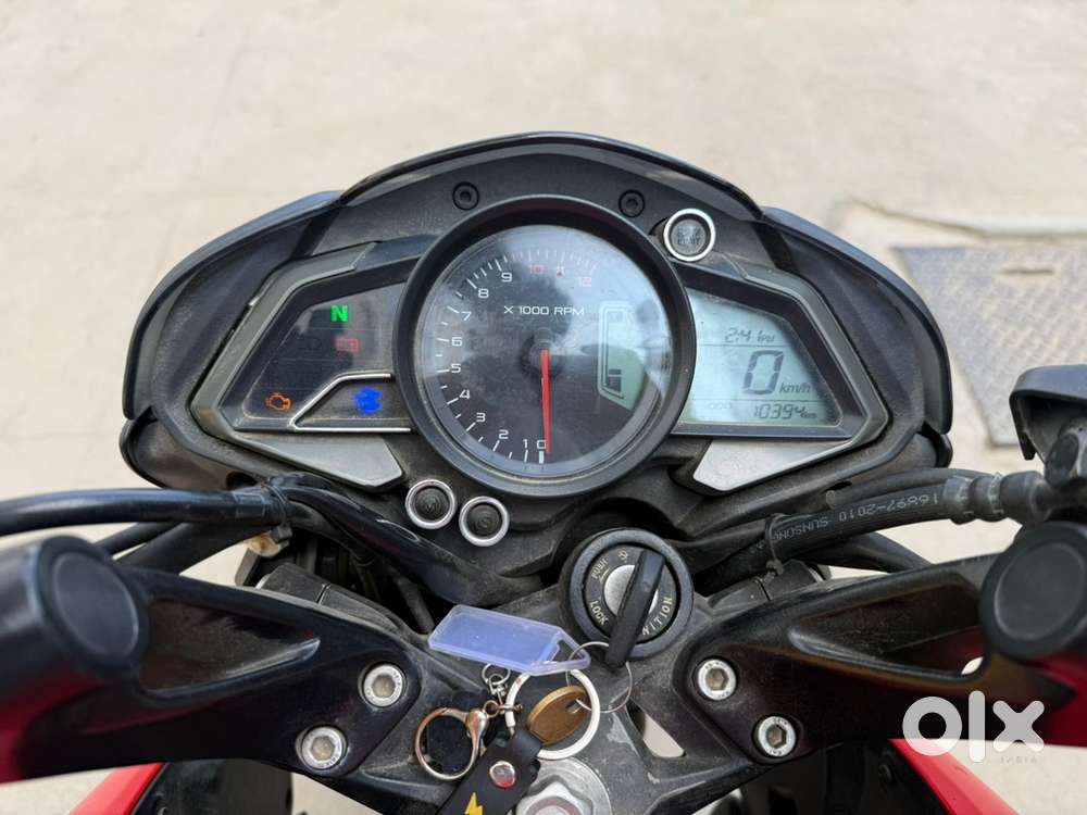 Pulsar NS125 Selling at 72000