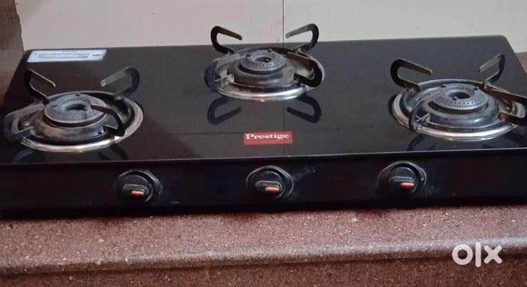 Prestige 3 burner glass top gas stove
