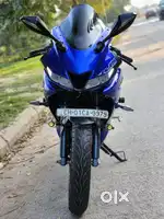 Only 5000 km driven Yamaha r15 v3
