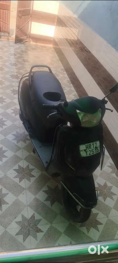TVs jupiter 2015 model only battery low