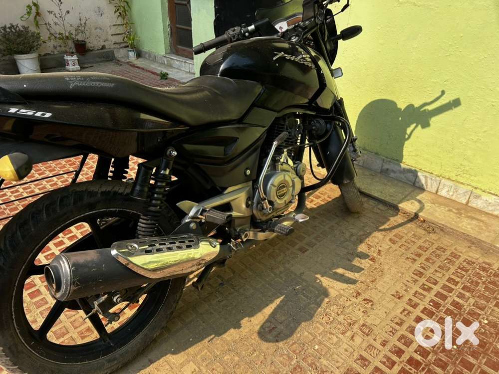 Single hand driven excellent condition bike.all papers ok