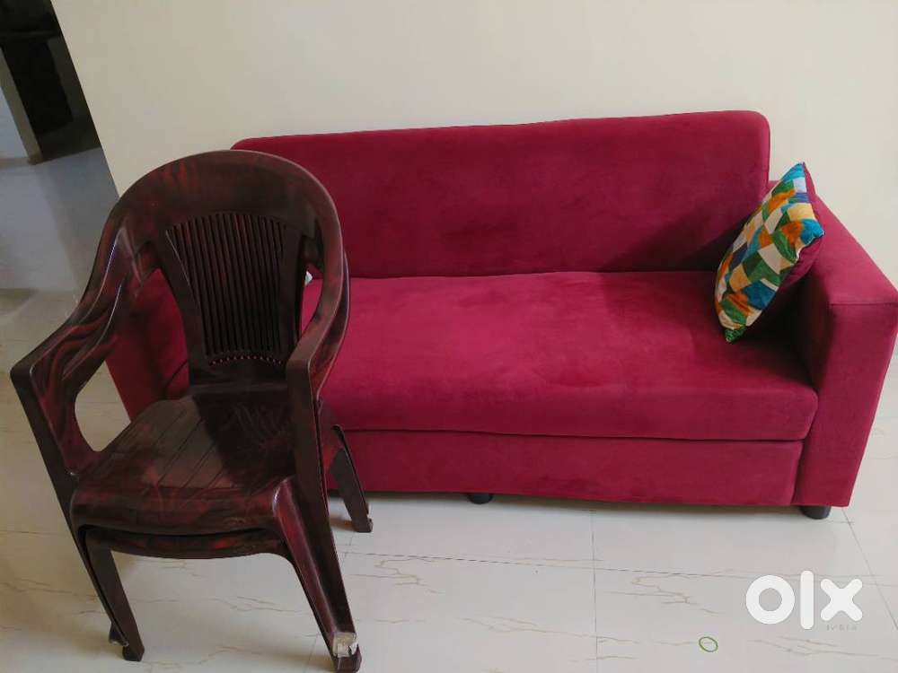 3 seater velvet sofa