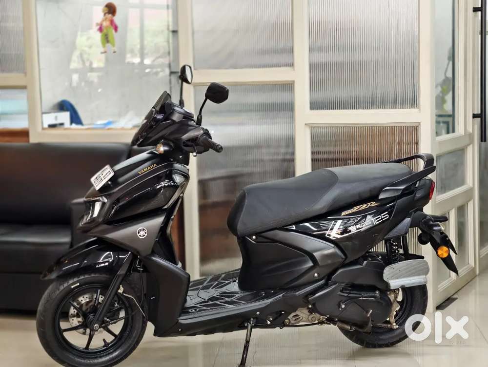 YAMAHA RAY ZR STREET