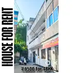 Spacious 3 BHK with Parking – Ideal for Family, Near Lucknow Road