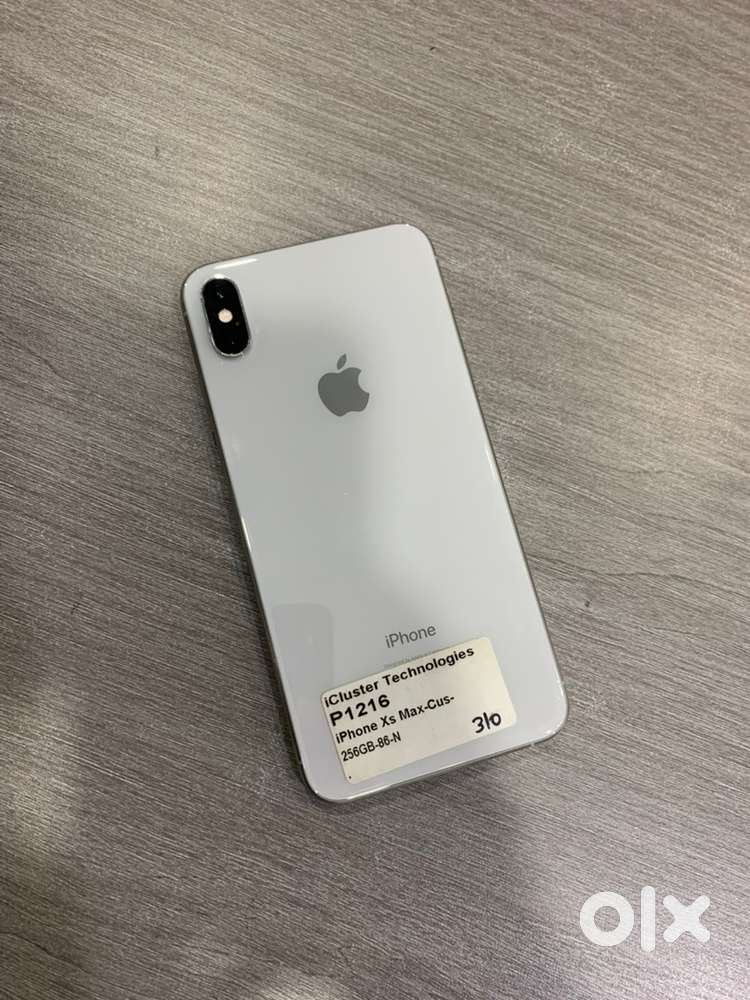 Apple iPhone XS Max / 256GB Storage / A12 Bionic Chip / Used One