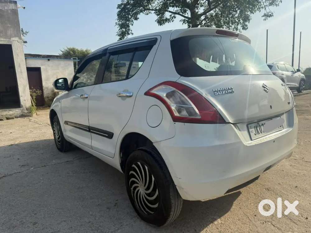 Maruti Suzuki Swift 2013 Diesel 68000 Km Driven