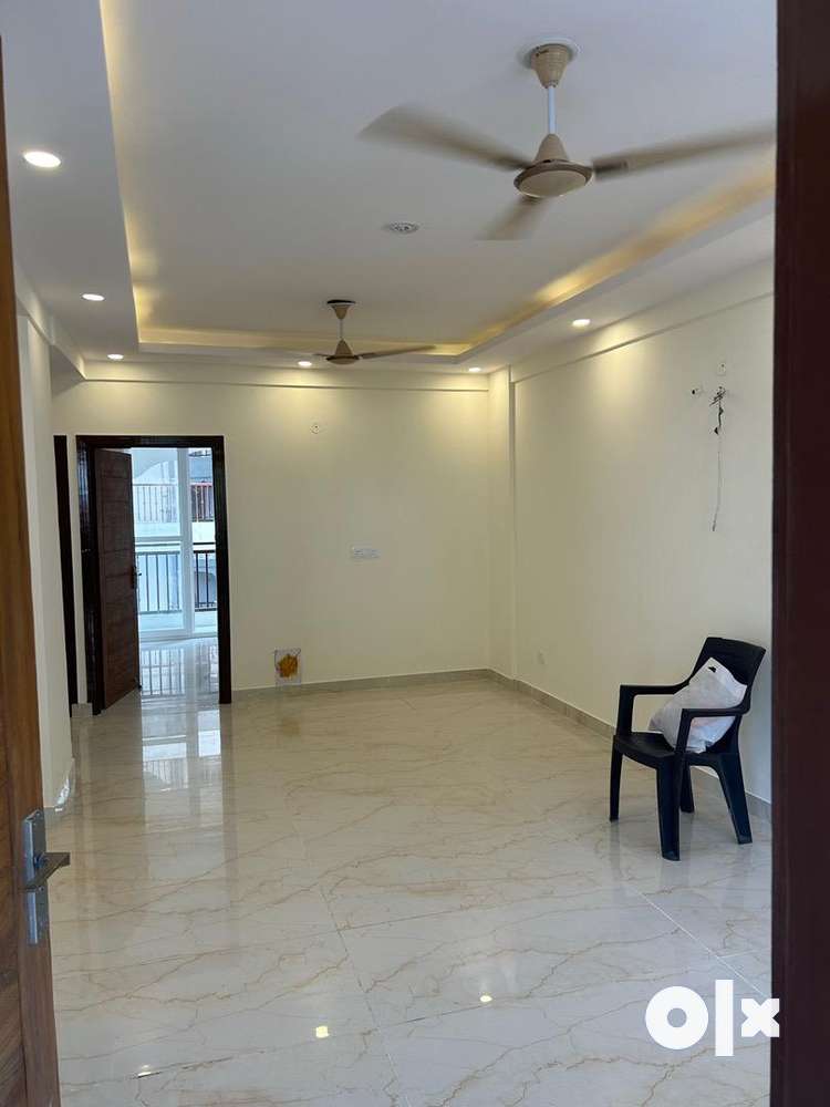 2 BHK Flat in Canal Road