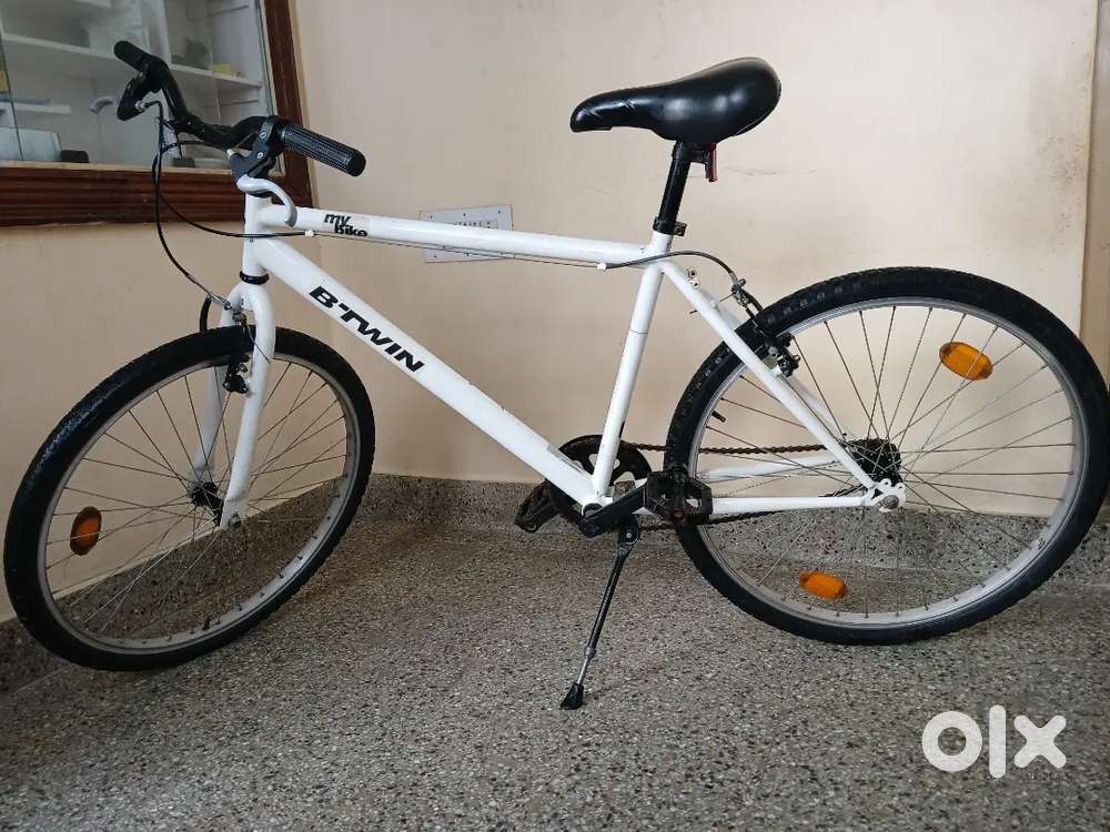 Good condition for sale in Indiranagar