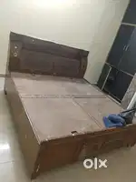 Ground Floor on rent in Ranjit Avenue