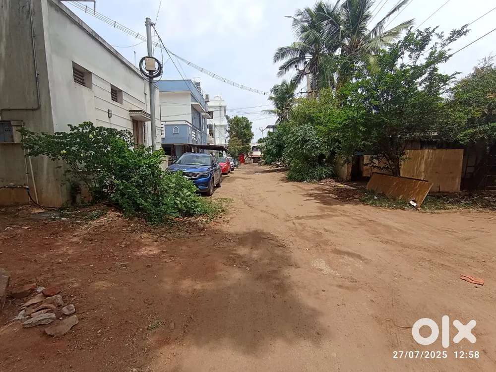 East facing land available near Amrita Vidyalayam School