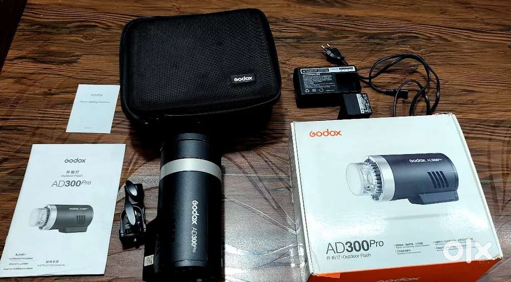GODOX AD 300 pro OUT DOOR flash TTL FOR SALE with box, bag - NO BULB