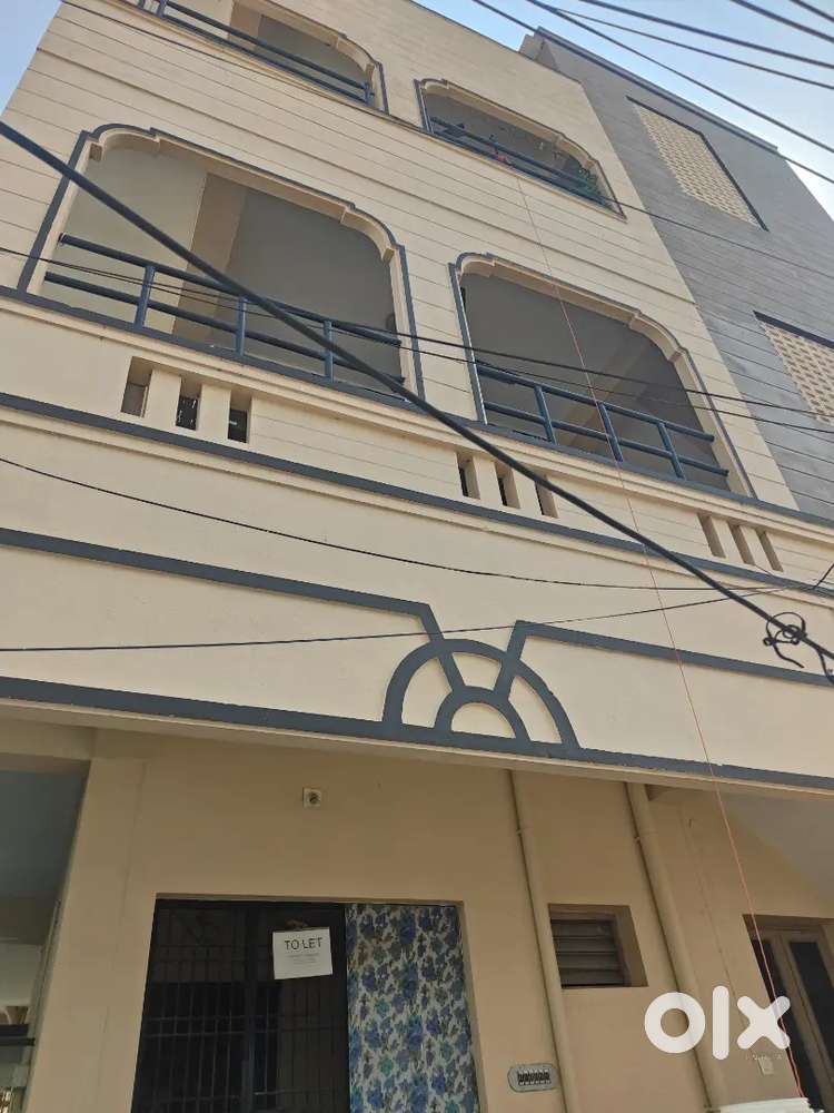 Rent for 2 bhk Ground floor ,Location near Narayana College, M.R Palli