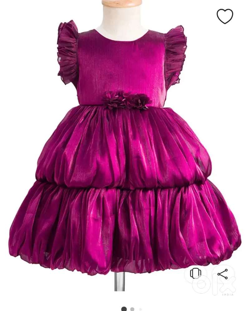 Wanted Salesman app helper for readymade shop