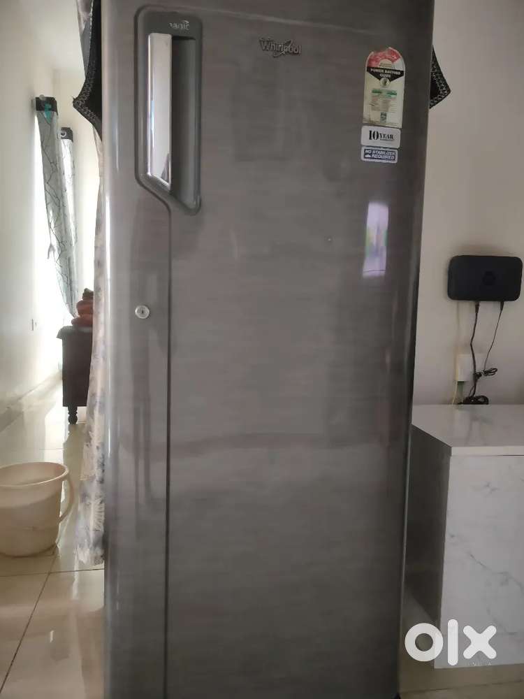 Whirlpool 215 liter ice magic