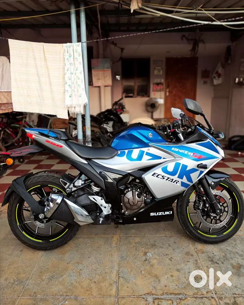 Suzuki Gixxer sf 250 special edition