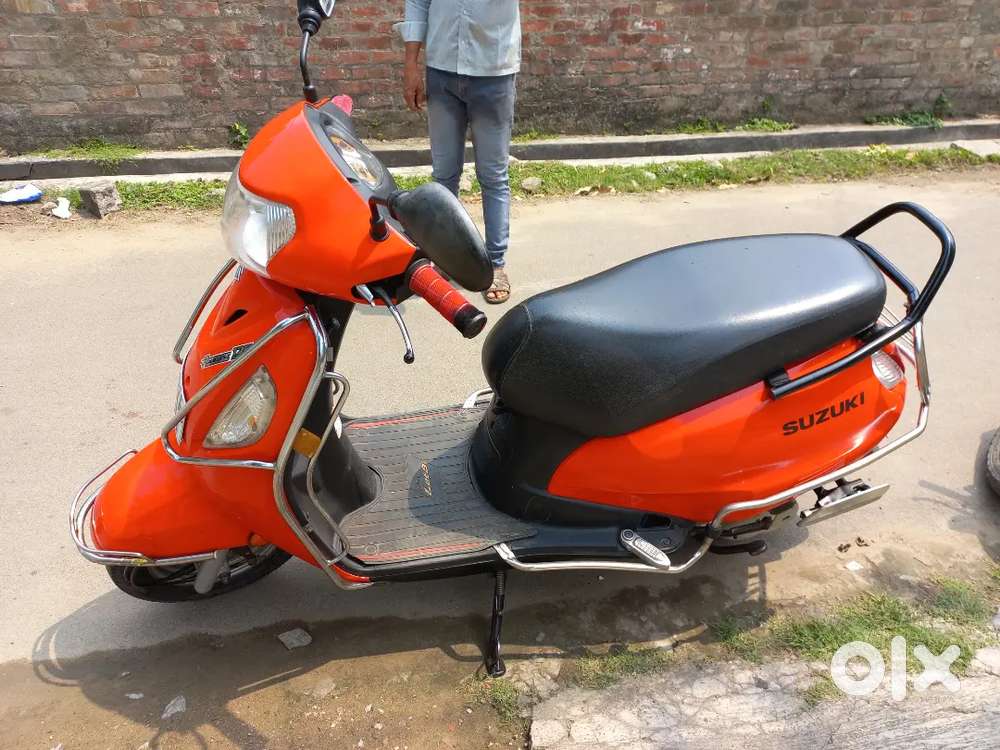 Suzuki Access 125 scooter sell now