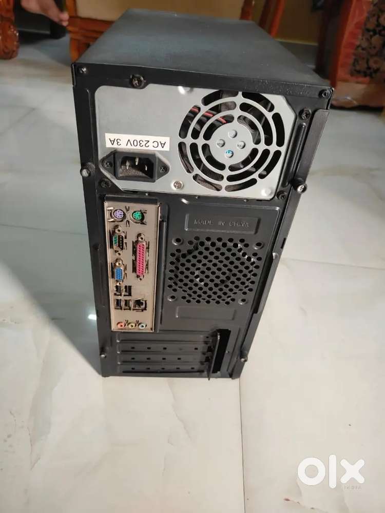 Foxin CPU cabinet with HP keyboard