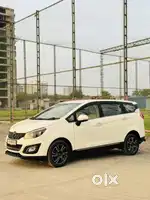 Mahindra Marazzo M8, 2018, Diesel